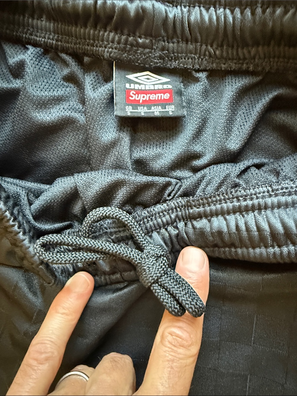 Supreme × Umbro Jacquard Soccer Shorts — Black — Size Small - Picture 3 of 4